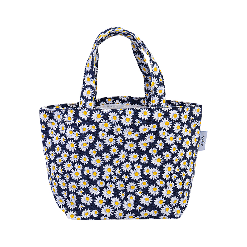 กระเป๋า Tote Bag น้ำหนักเบา เป็นมิตรกับสิ่งแวดล้อม นำกลับมาใช้ใหม่ได้